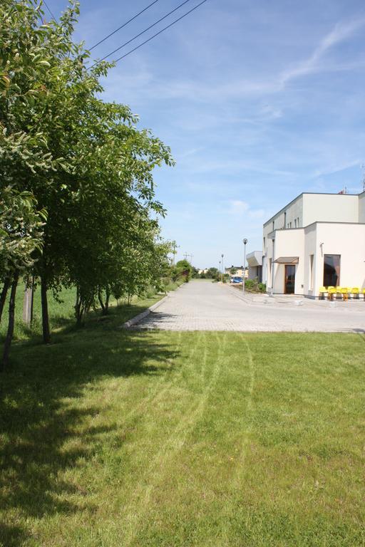Hotel Vanillia Kluki  Exteriör bild